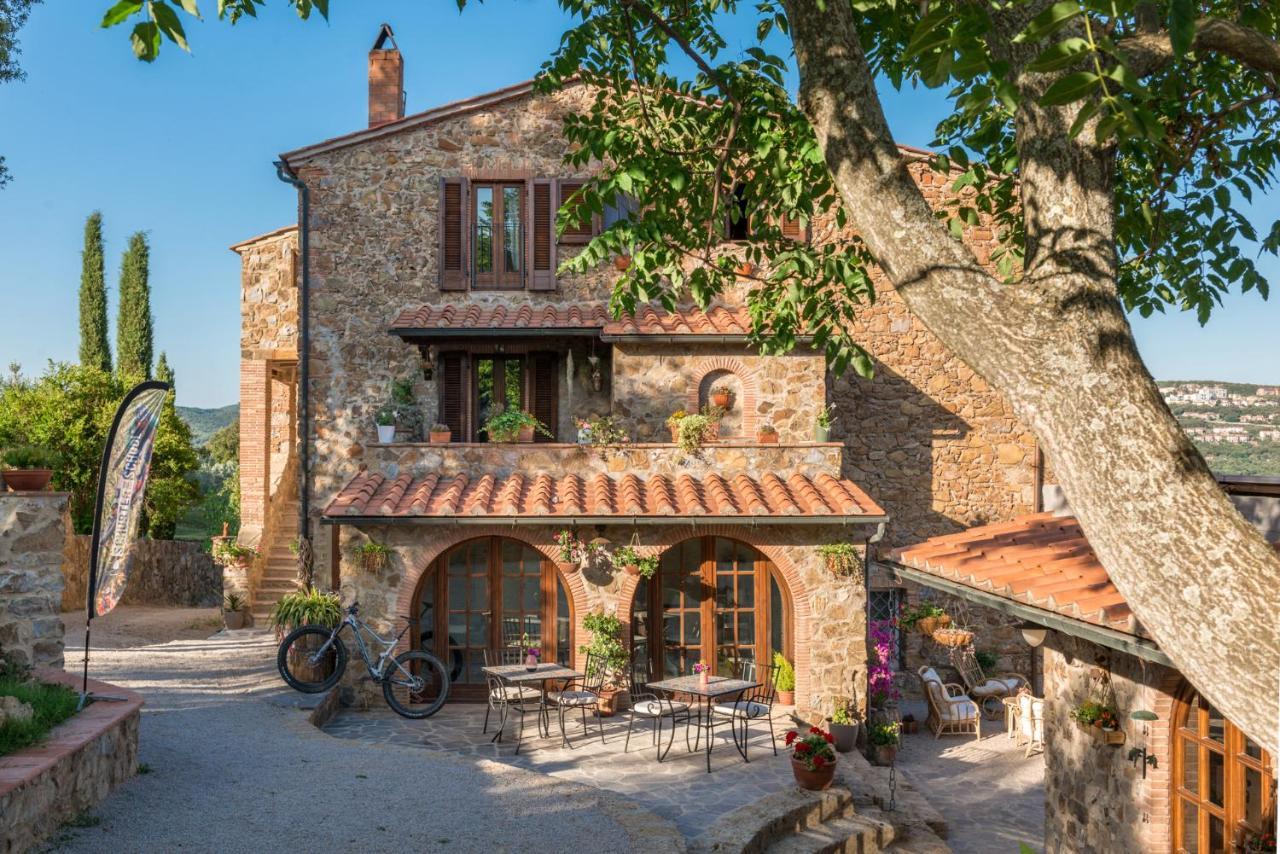 Agriturismo Schiaccia Ghiande ماسا ماريتيما المظهر الخارجي الصورة
