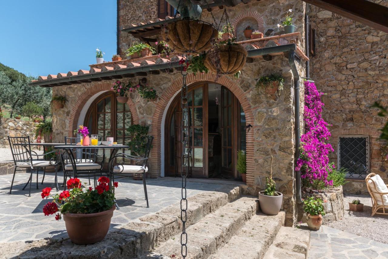 Agriturismo Schiaccia Ghiande ماسا ماريتيما المظهر الخارجي الصورة